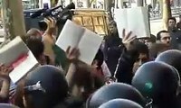 Mossos d'Esquadra represión a los estudiantes anti Bolonia