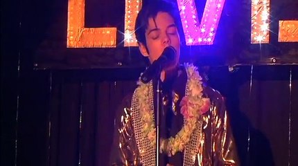 Alex Swindle sings 'I Want You' at Elvis Day video
