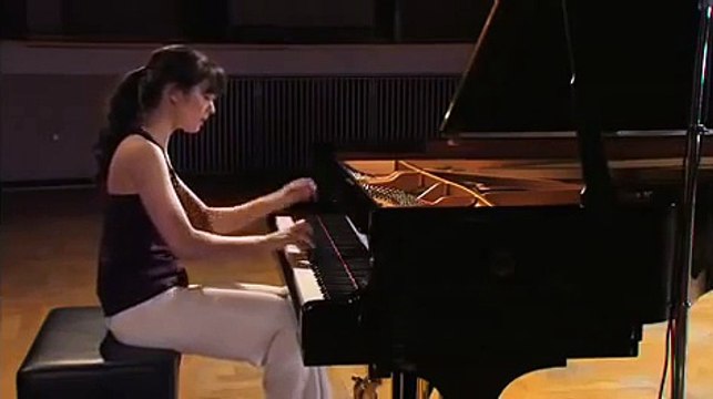 Alice Sara Ott Liszt La Campanella