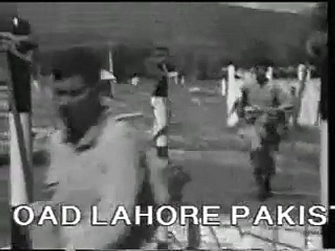 Ae Mard e Mujahid Jaag Zara - Allaho Akbar