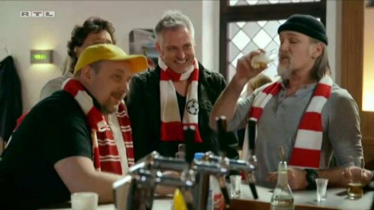 Unter uns - Küpper und seine Fussball Fans
