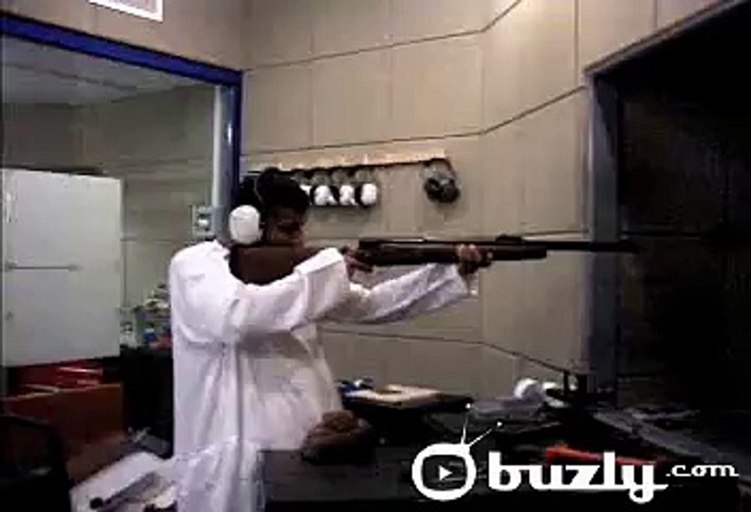 Abdul Skjuter Skarpt 2