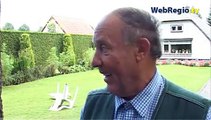 Gans Rik is verliefd op een tuinstoel