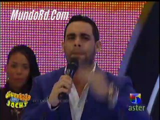 Paramba asegura mantiene una relacion muy cercana con Daddy yankee y que tiene su WhatsApp