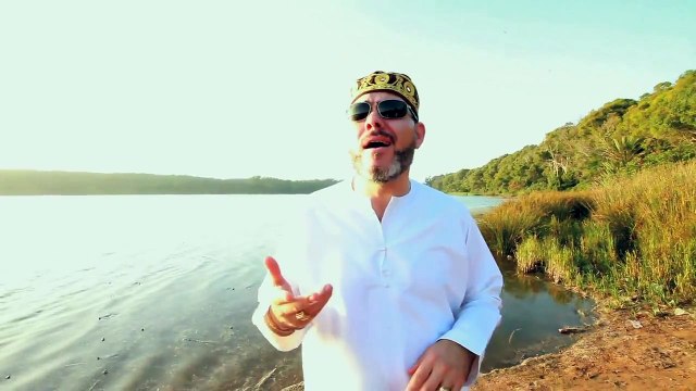 Adil El Miloudi - 2015 - Clip office عادل الميلودي - عليك بتقوى الله