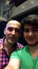 hunharca gülen adam-aog