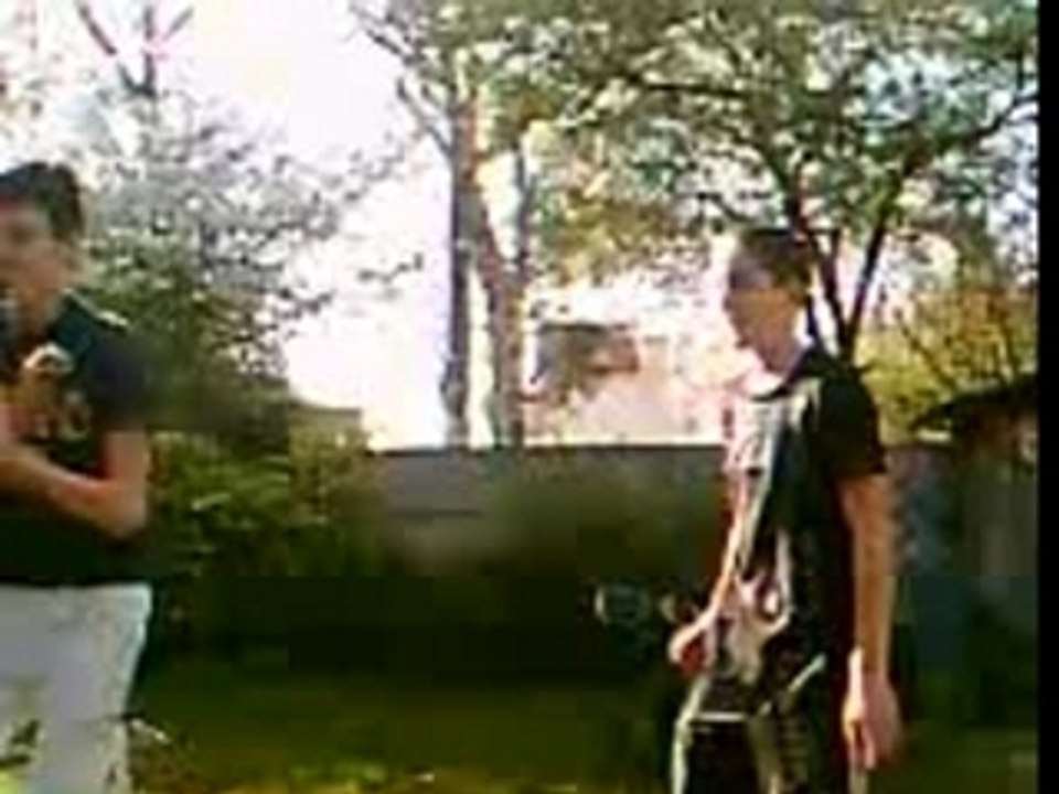 Max et Gellernounet vs THEO