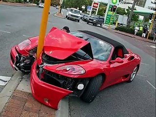 Car Crash Compilation - Extreme Car Crashes