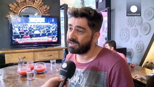 Греки смотрят в будущее без оптимизма