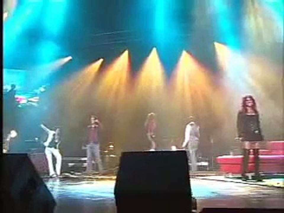 Tras de mí Rbd Live Hollywood