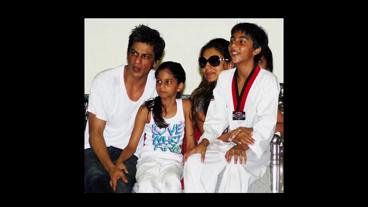 shahrukh khan educative trip with aryan and suhana