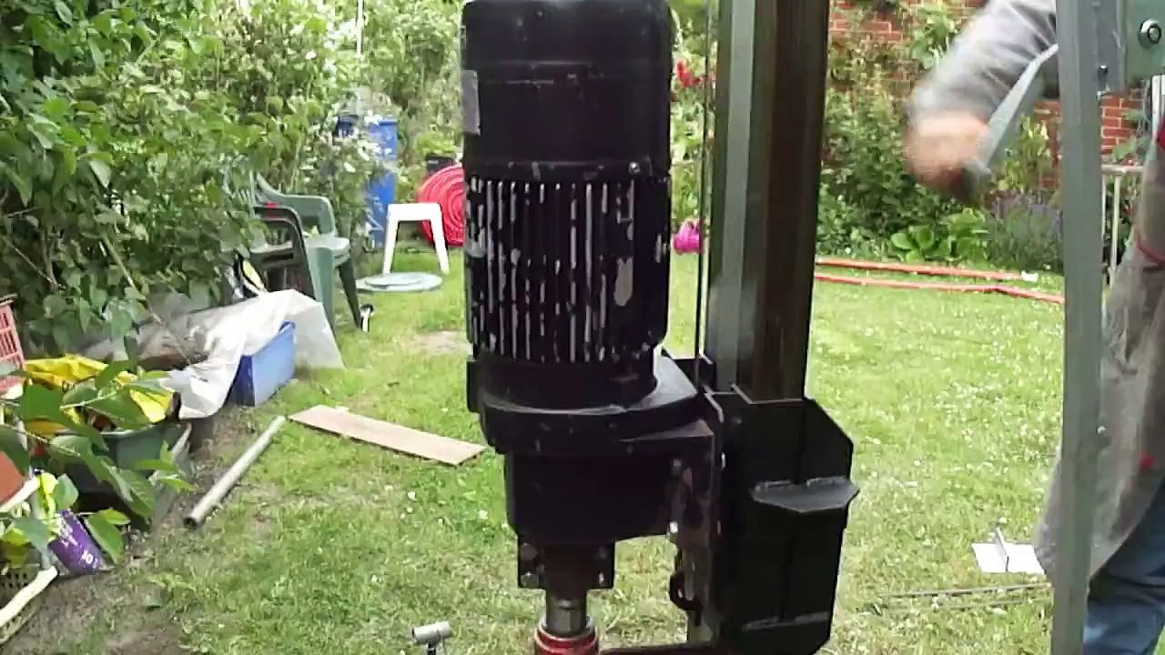 fabriquer une mini foreuse
