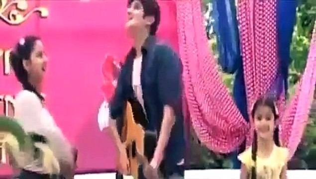 Naksh and Naira ne kiya Akshara ke liya surprise plan - 13 july 2015 - Yeh Rishta Kya Kehlata Hai