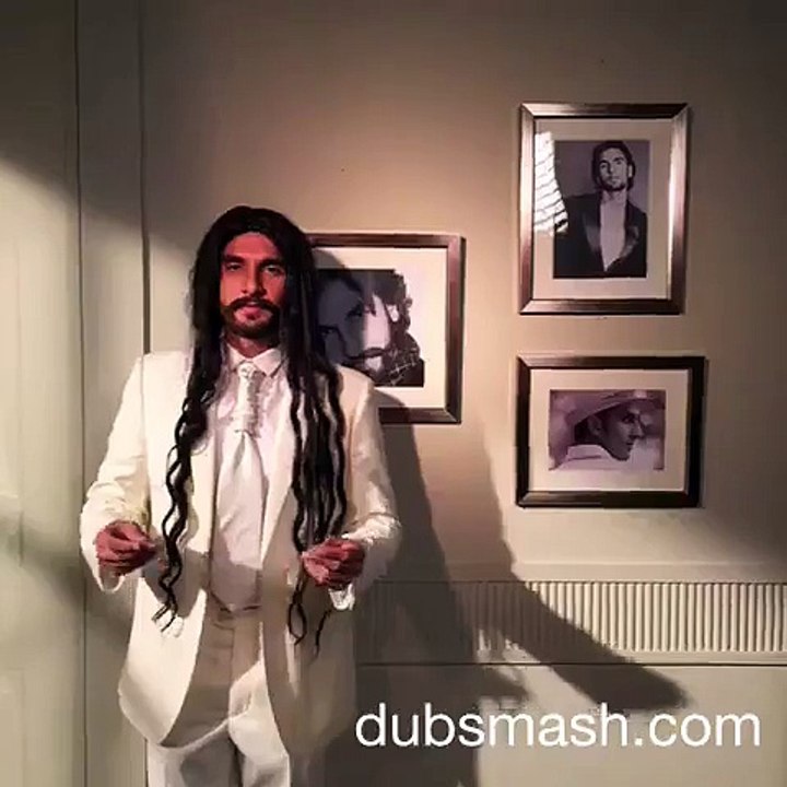 Ranveer impersonates Tahir Shah's 'Eye To Eye'