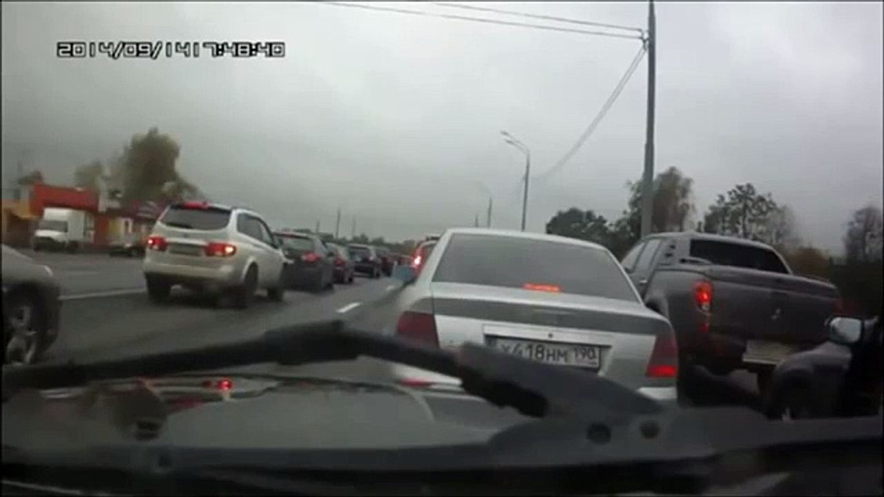 valentão no transito se da mal