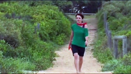 4654 - Belle finds Alex beaten up on the beach