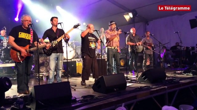 Pont-l'Abbé. Un fest-noz endiablé signé Sonerien Du