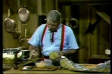 New Orleans Cajun, Justin Wilson - Garlic Bread