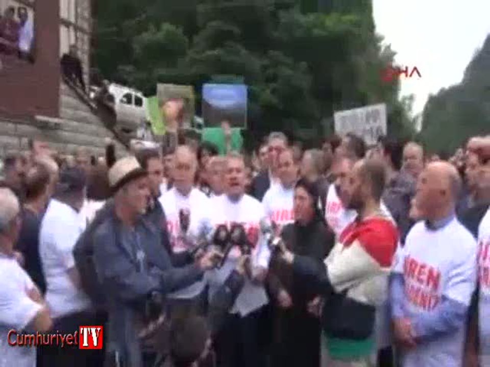 Çevrecilerin 'Yeşil Yol' isyanı büyüyor... Havva Ana horon tepti