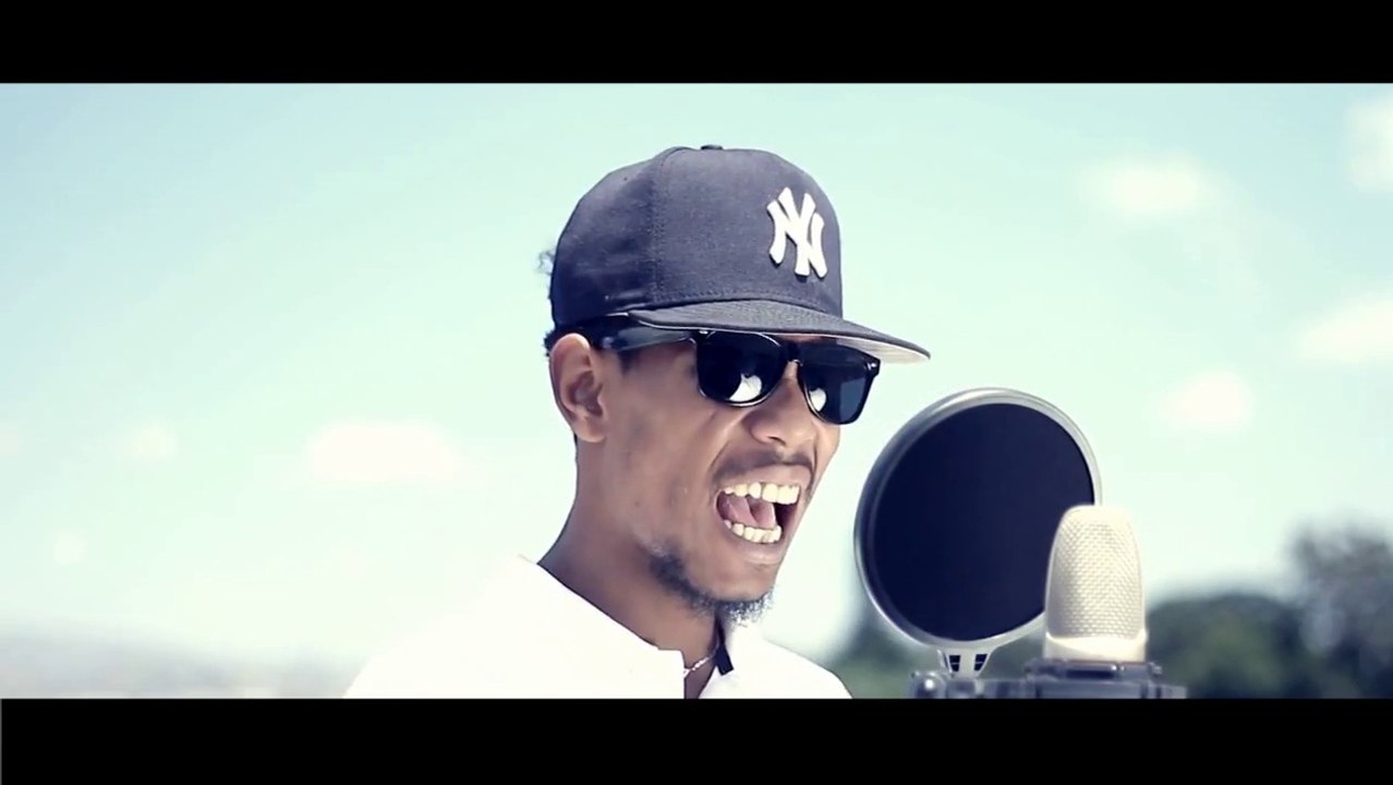 MALM MARTIORA   -   Fa misy inona  ?   (gasy HD 2015 - malagasy)