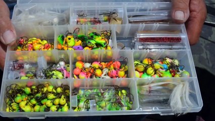 Fishing the Mississippi for walleye with guide Dick "the Griz" Grzywinski