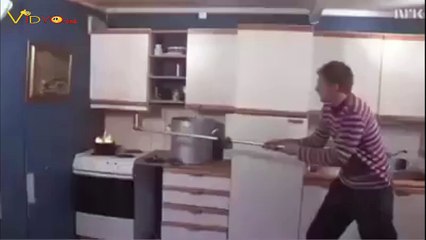 Kızgın yağa su dökersen