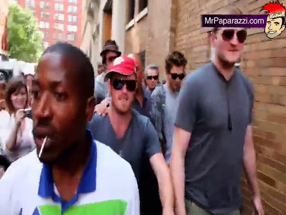 Robert Pattinson in NYC 15/06/2009 on shootings "Remember me"