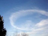 Strange Cloud Phenomenon 7  - Another Chemtrail CIRCLE in the Sky! RARE !!!! WATCH!!!