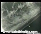 UFOs recharging with thunderstorm/nasa mission sightings.