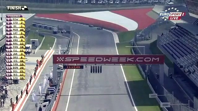 Crash spectaculaire à l'arrivée d'une course de FR35