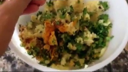 How to make Aloo ka Paratha