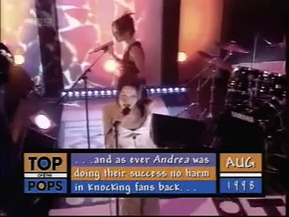 1998-08 - The Corrs - What Can I Do (Live @ TOTP)