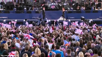 Gary Barlow - The Diamond Jubilee Concert 2012 - feat. Cheryl Cole takethatdaily.org