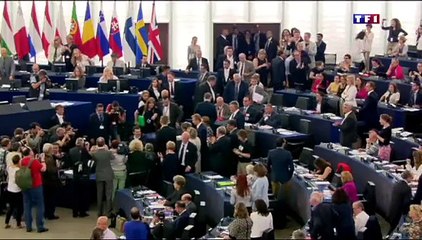 Nicolas Sarkozy, invité du 20H de TF1 à partir de 9 minutes [08.07.2015]