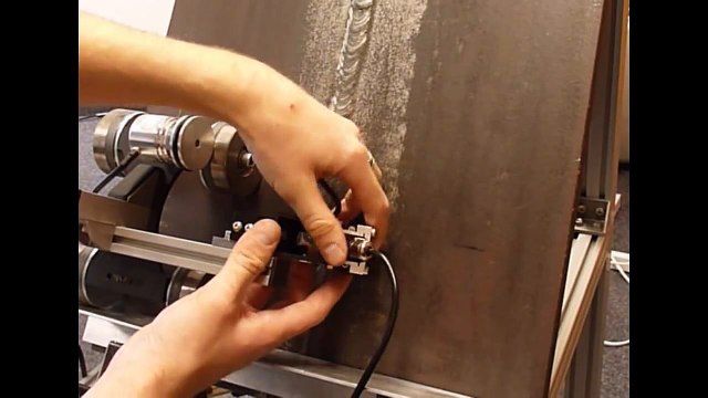 United NDT universal scanner (TOFD & Phased Array) using a phased array probe