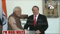 Modi & Nawaz Sharif Tezabi Totay 2015
