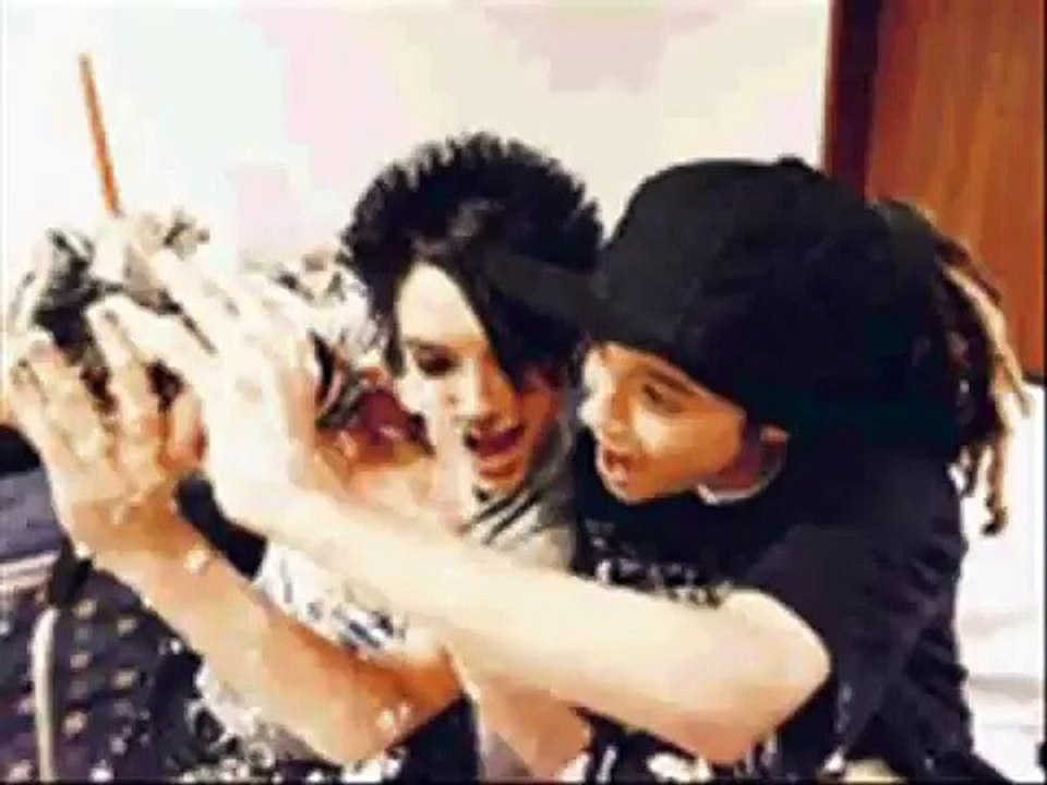 Tokio Hotel - Jung Und Nicht Mehr Jugendfrei