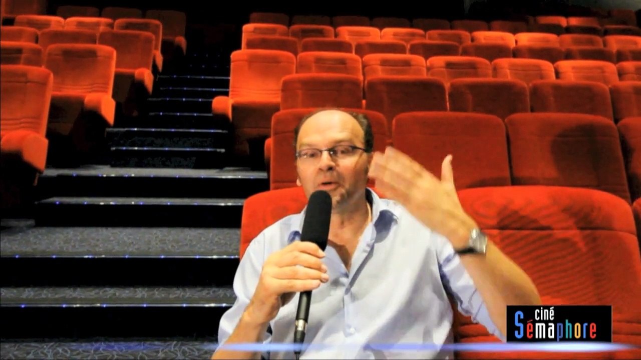 UNE FAMILLE A LOUER : Jean-Pierre AMERIS (ITW + public Nîmes)