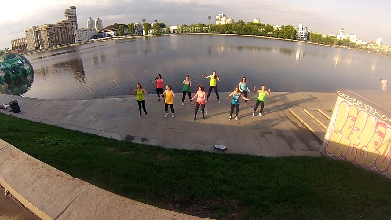 Wannabe - Spice Girls (Zumba dance performed by Izumrud)