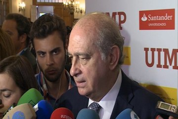 Fernández Díaz sobre De Guindos: "Hay que desdramatizar"
