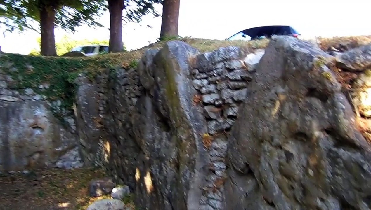 CAVE AUX FEES - ALLEE COUVERTE BRUEIL EN VEXIN