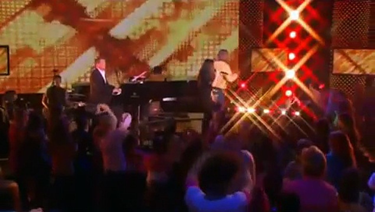 Charice 'Pyramid' ft. Iyaz Live
