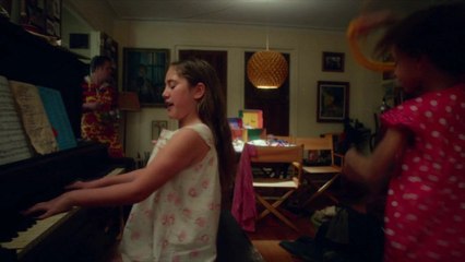 Infinitely Polar Bear Full in HD (1028p)