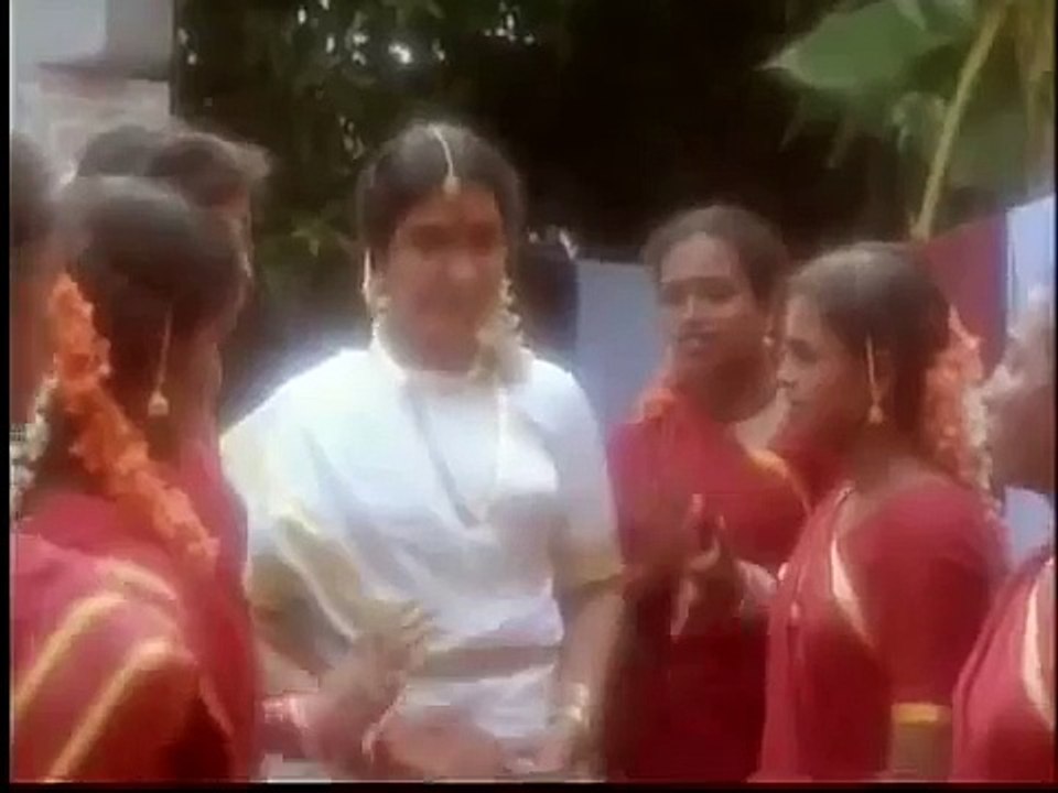 Sundari Neeyum - Michael Madana Kama Rajan - Tamil Superhit Song - Kamal Haasan, Urvashi