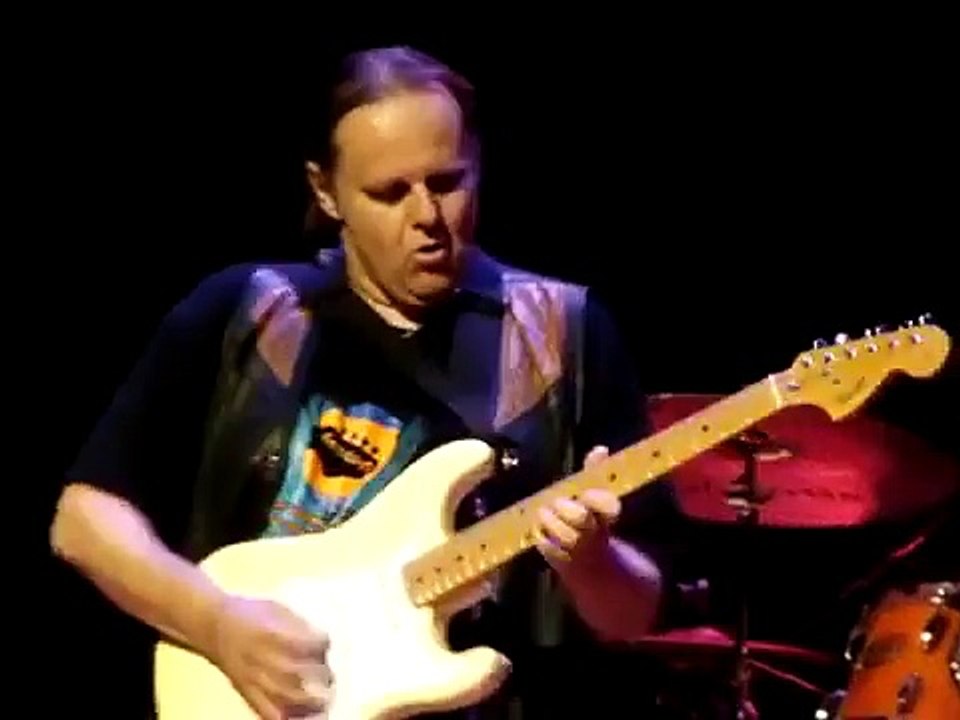 Walter Trout - Red House - live performance