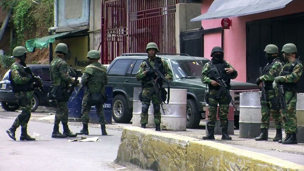 Venezuela realiza operação contra crime