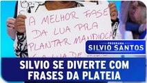 Silvio Santos se diverte com os cartazes da plateia