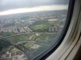 landing at delhi airport from srinagar by spicejet