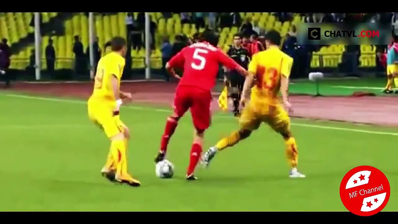 Best Football Freestyle/Skills Show ● (C.Ronaldo,Neymar JR,Ronaldinho,Messi & Best Players