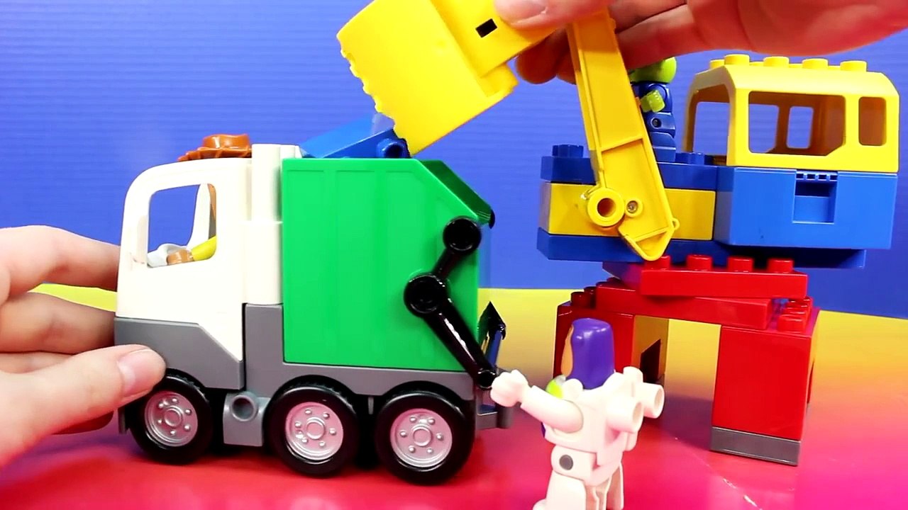 Lego Duplo Toy Story 3 Woody Buzz Lightyear Sheriff Save Disney Pixar Cars Lightning McQueen